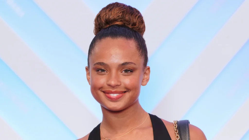 découvrez la fortune de paola locatelli, sa carrière, ses revenus et son parcours vers le succès.