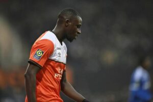 découvrez la fortune de benjamin mendy dans le football, ses sources de revenus, ses contrats et son impact financier dans le monde du sport.