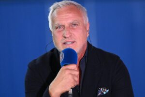 découvrez la fortune de david ginola, ancien footballeur devenu personnalité médiatique, et apprenez-en plus sur ses revenus, ses investissements et son patrimoine.